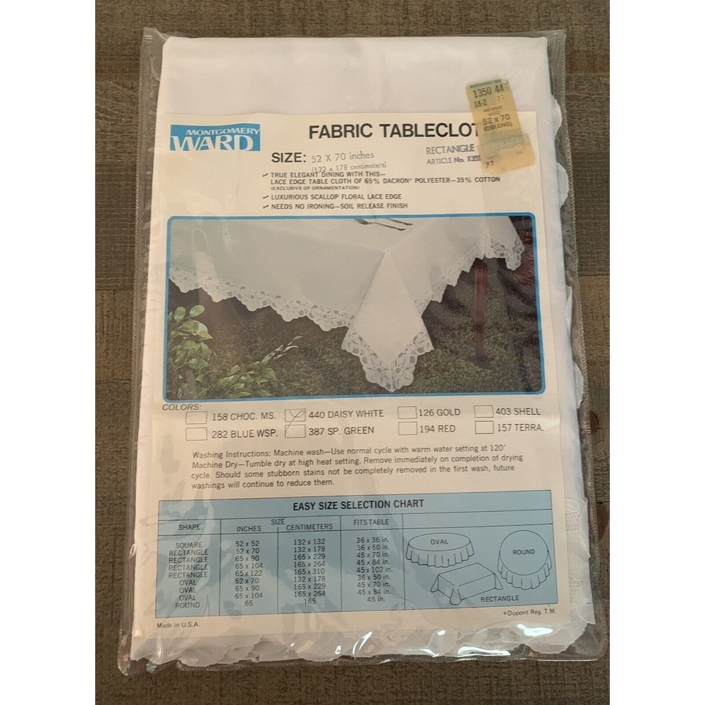 Montgomery Ward Fabric Tablecloth 52 x 70 Oblong 440 Daisy White Floral Lace Vtg
